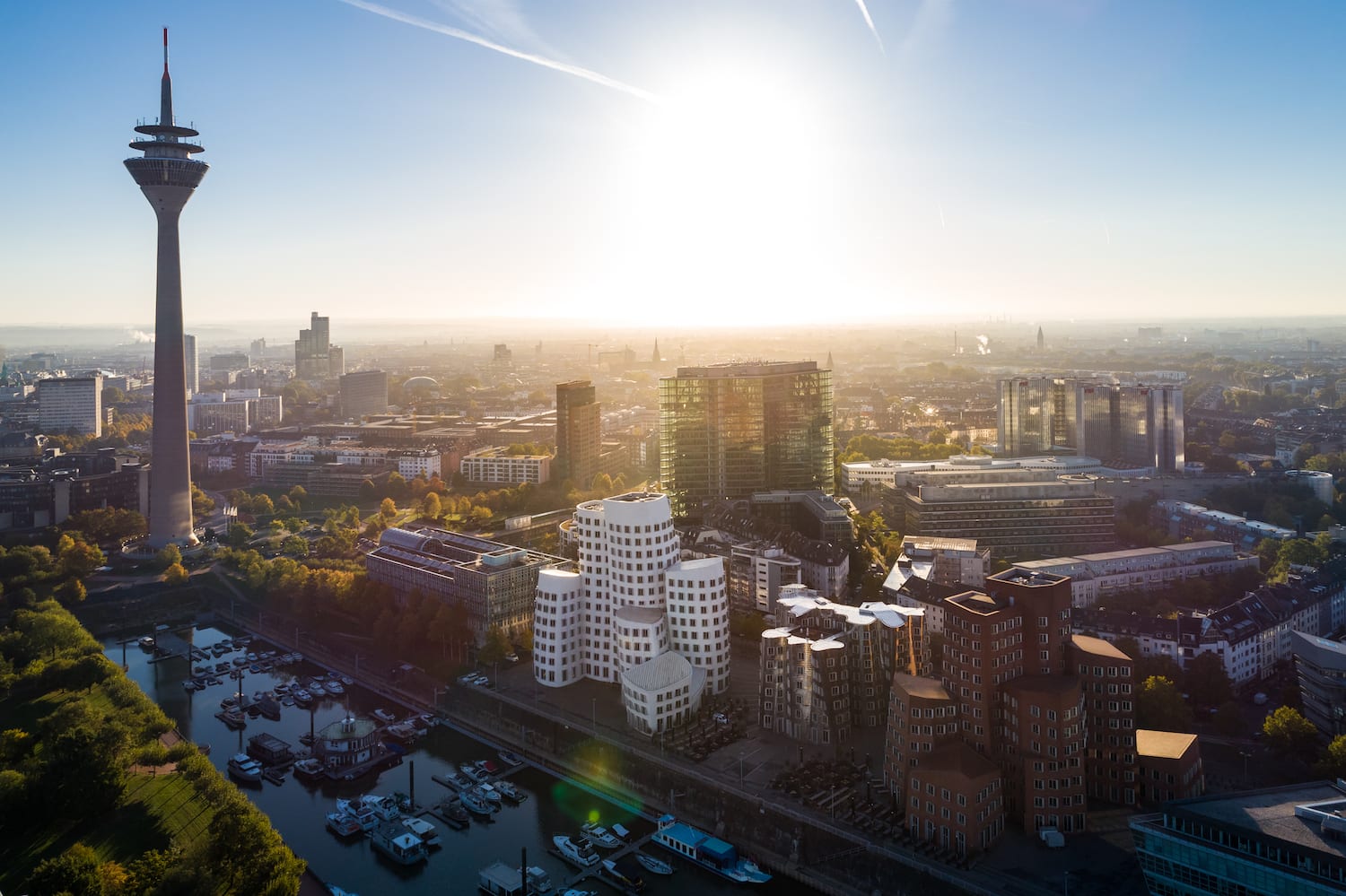 Ruhrgebied-Düsseldorf_Medienhafen_Tourismus NRW