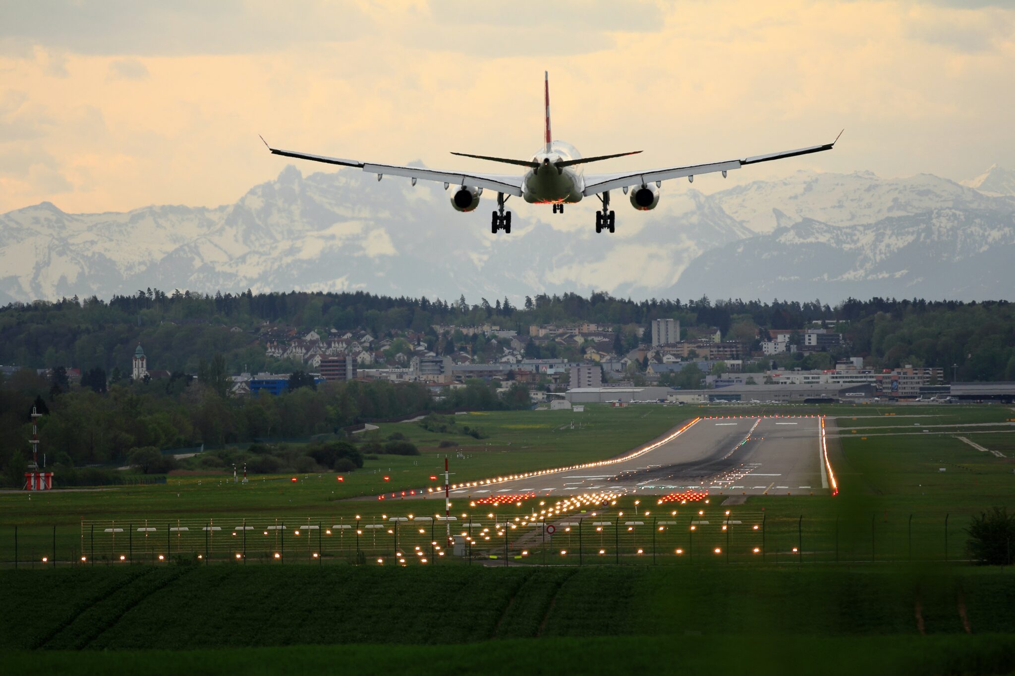 Bestemmingen Eindhoven Airport