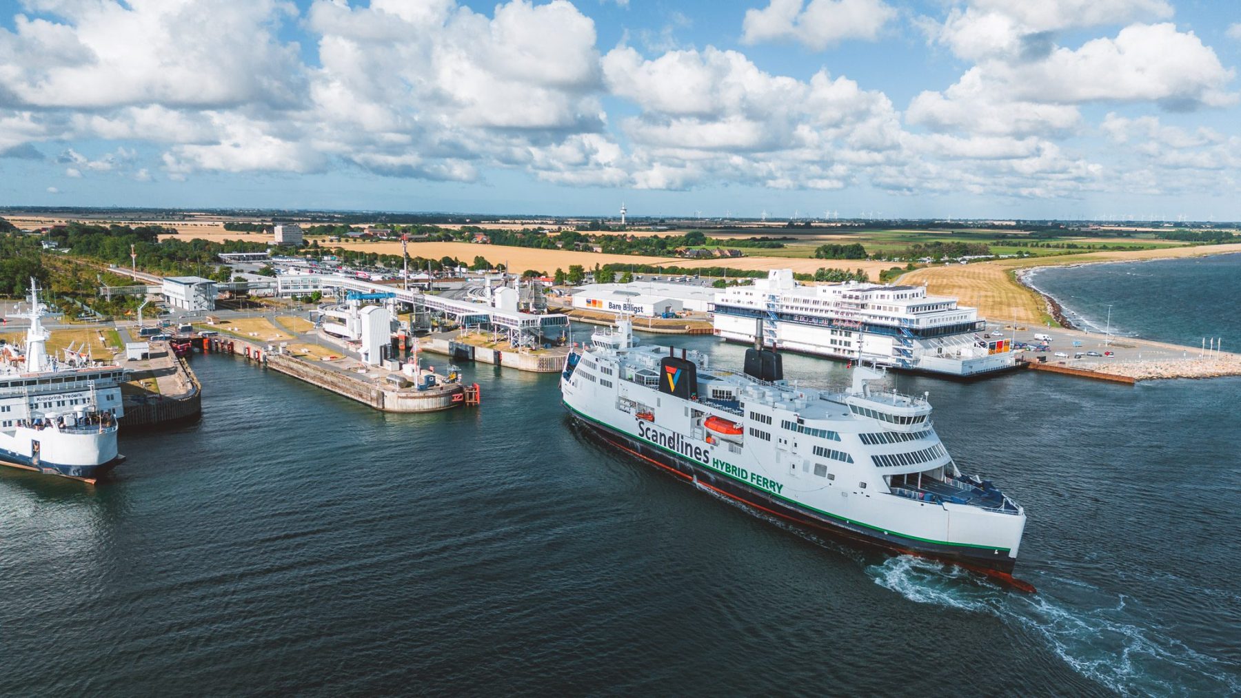 Scandlines hybrid ferry