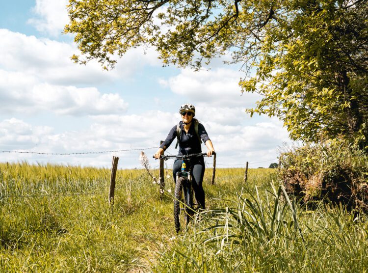 biking in Bretagne