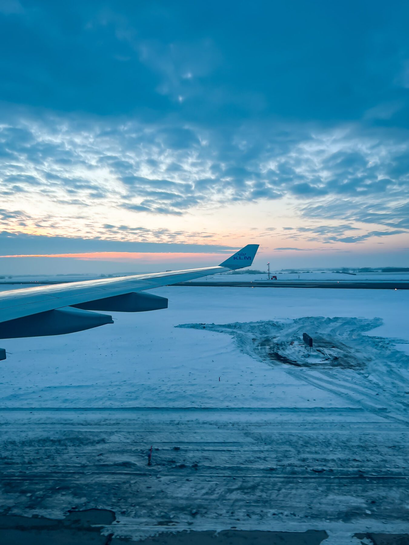 Landen op Edmonton International Airport