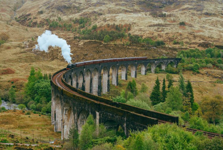 Treinreizen als vervoer naar je outdoor bestemming