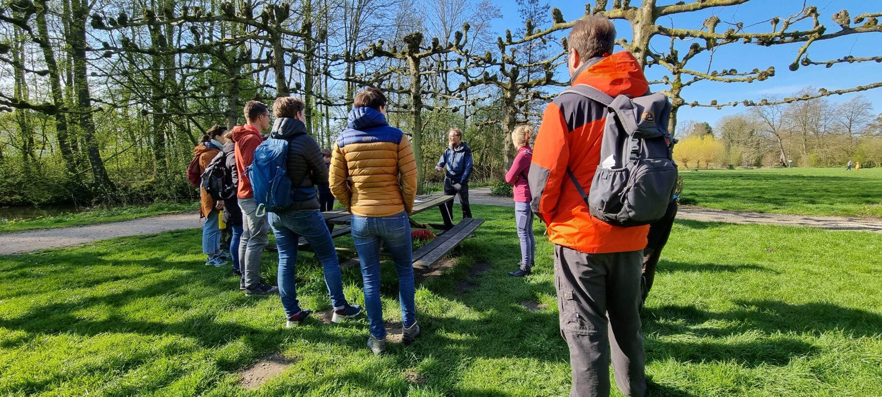 Workshop kaartlezen met Arctic Adventures in Bunnik bij Utrecht.