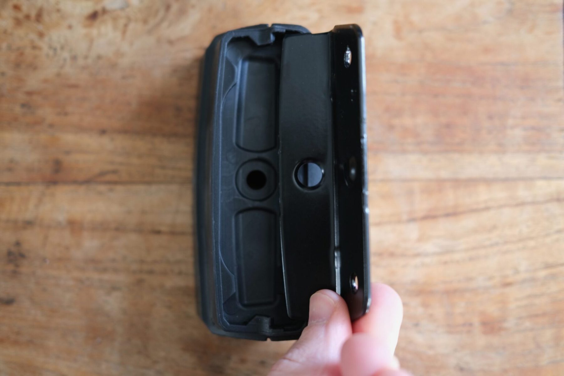 Thule Wingbar monteren stap 9