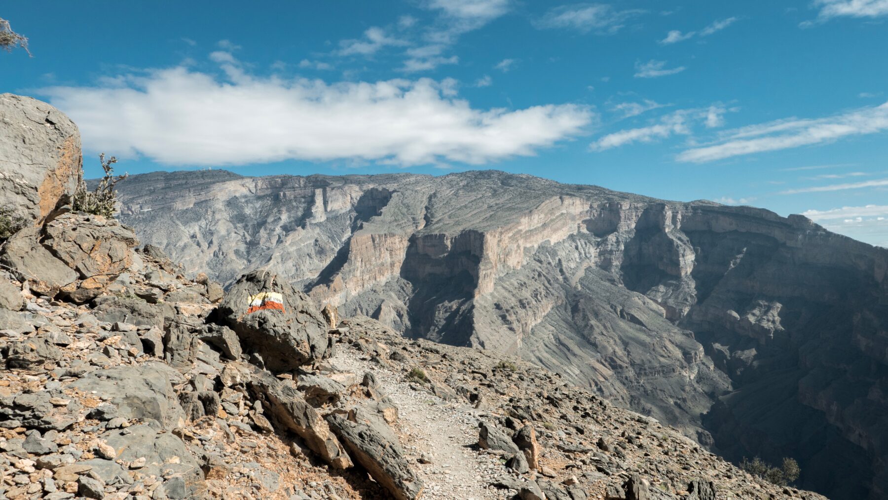 Roadtrip langs Jabal Shams in Oman