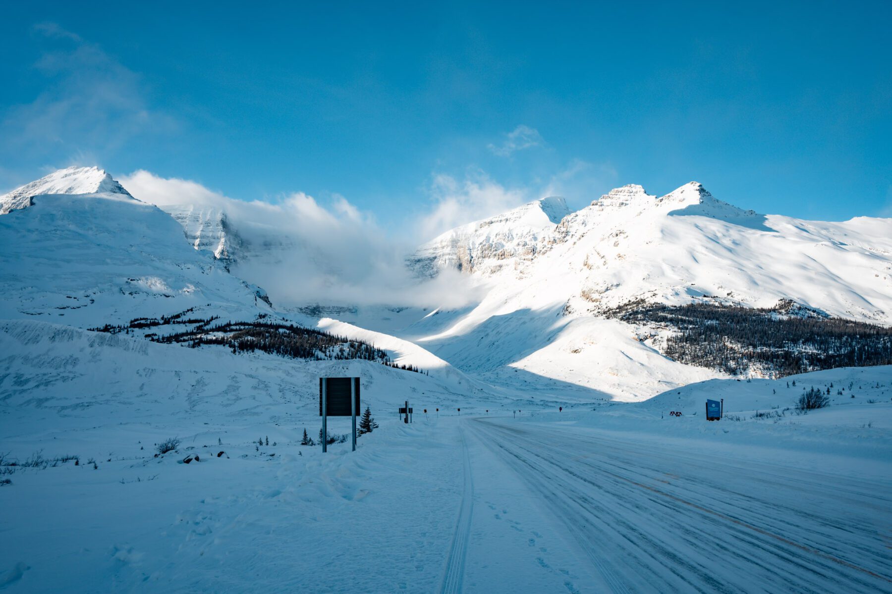 Icefields Parkway, Alberta in de winter