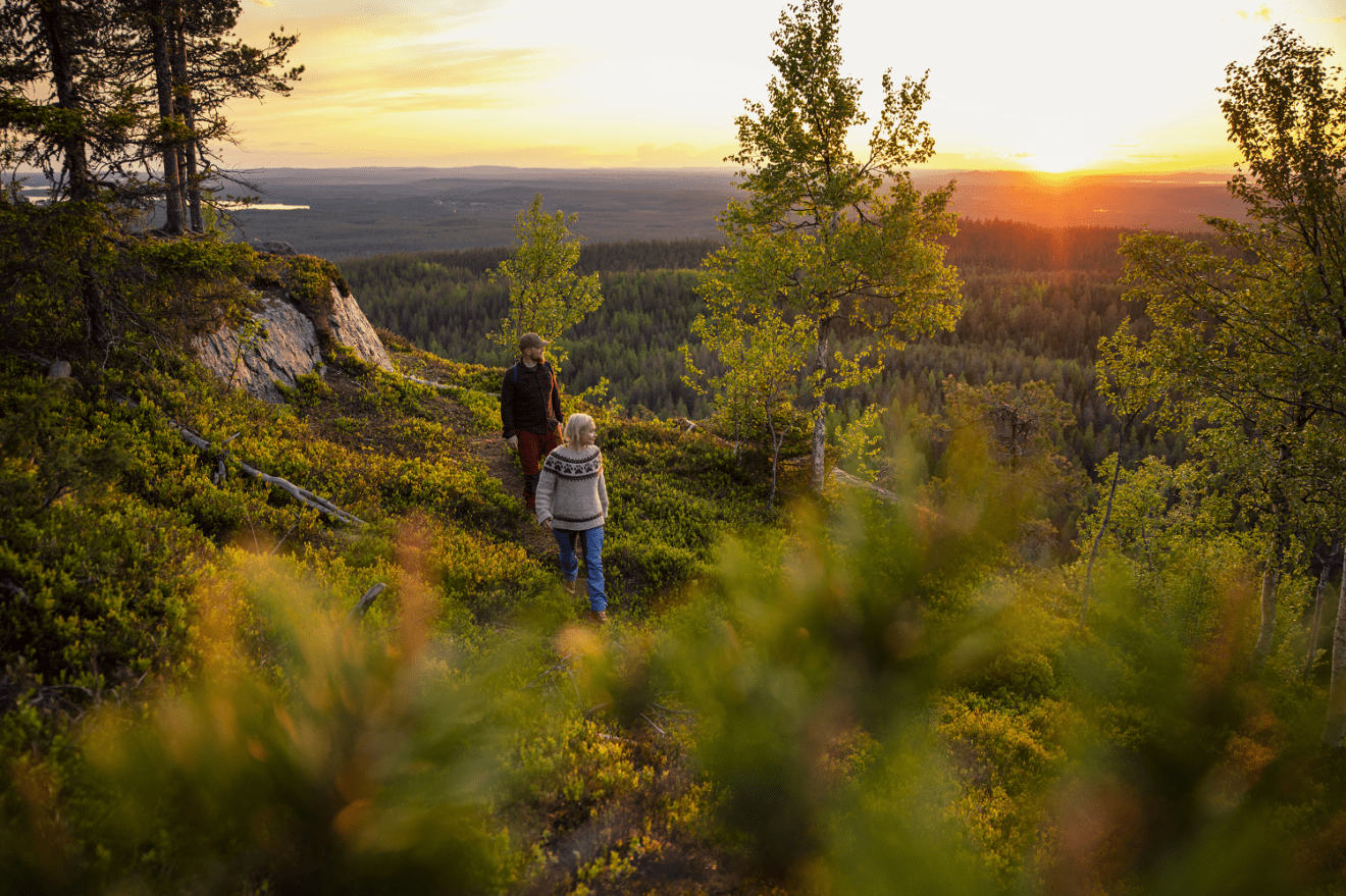 De zomer in Fins Lapland biedt volop avontuur en outdooractiviteiten.