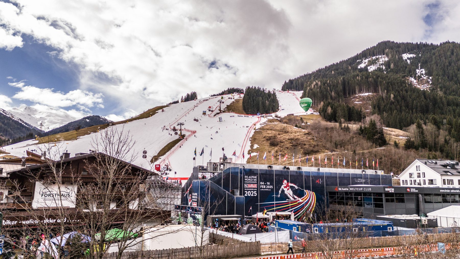Saalbach maakt zich klaar voor het WK skiën in 2025