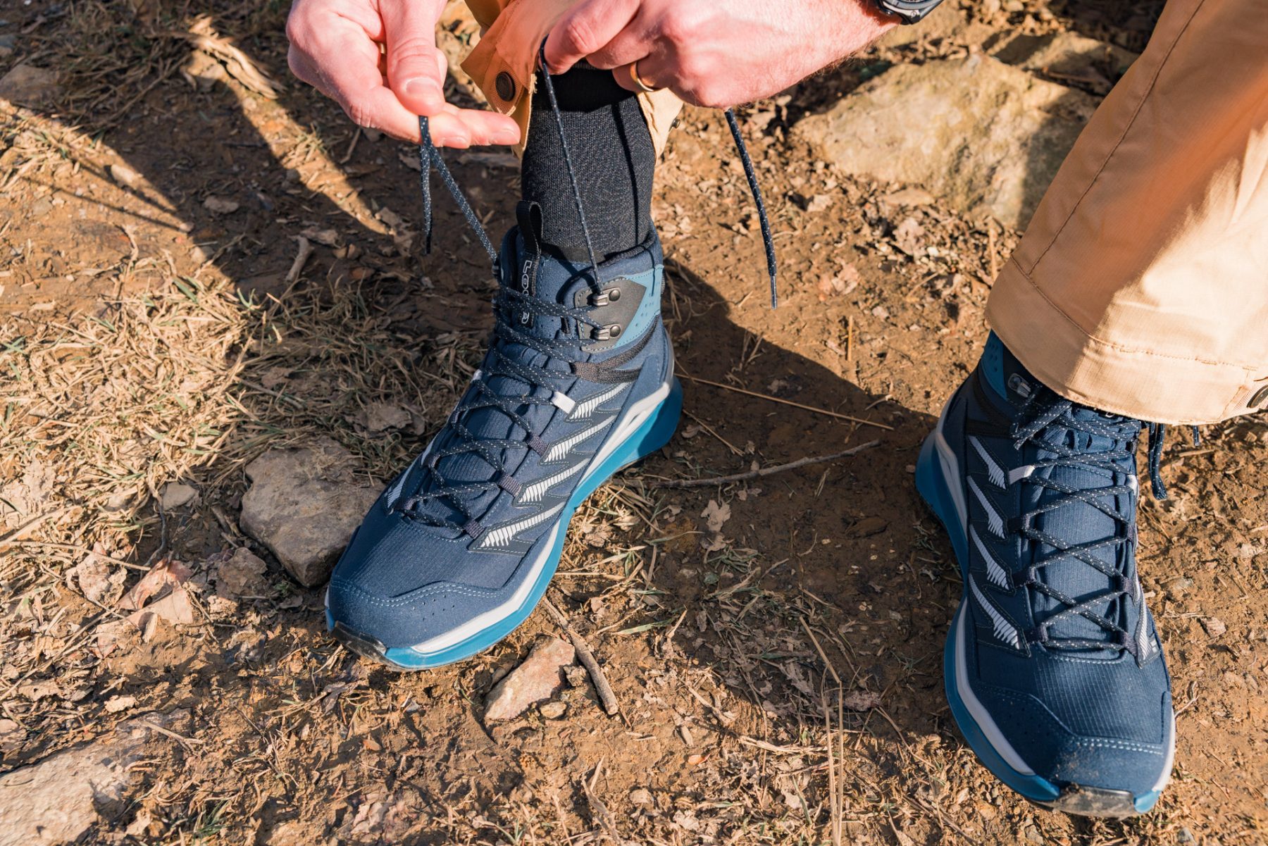 Veters strikken Lowa Maddox Pro GTX Mid