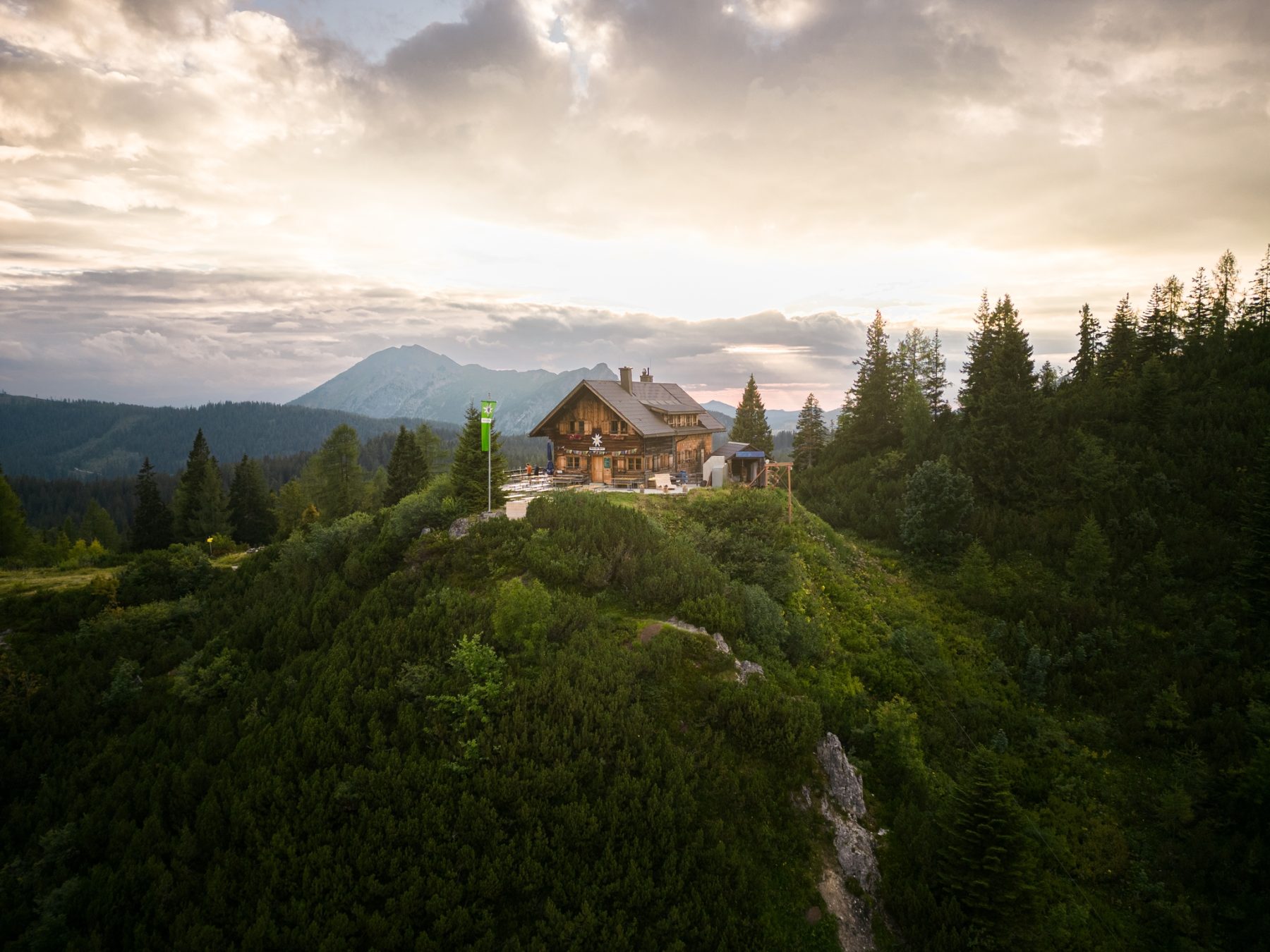 Wandelen over de Dachstein Rundwanderweg