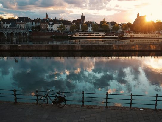 De Maasfietsroute, hier door Maastricht