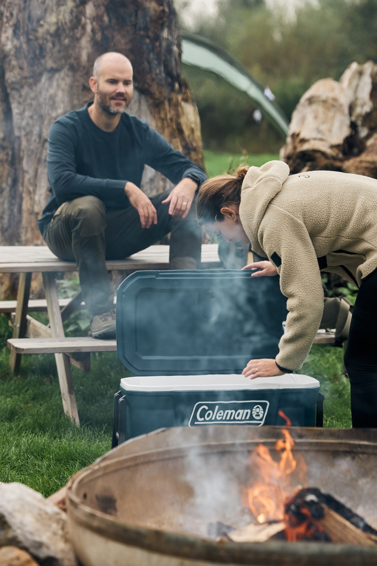Kamperen in de herfst koelbox