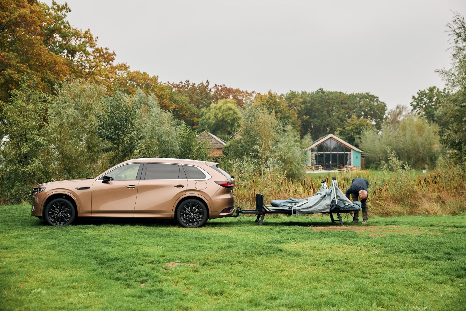 Thule Outset uitklappen