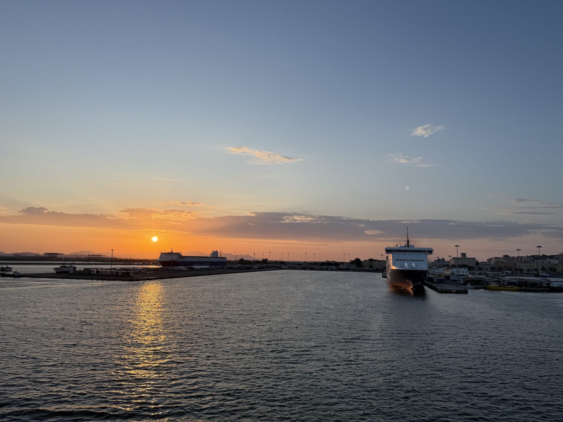 Met de camper op de veerboot