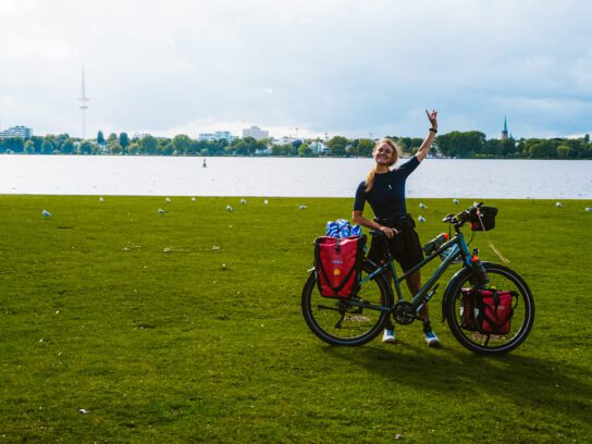 Sammy bikepacken Stockholm Rotterdam