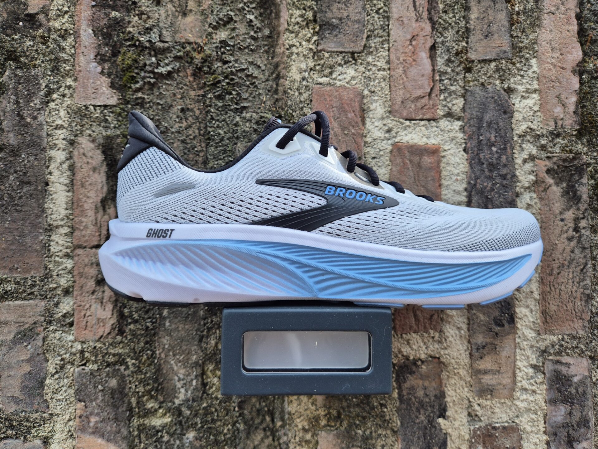 Brooks Ghost 18