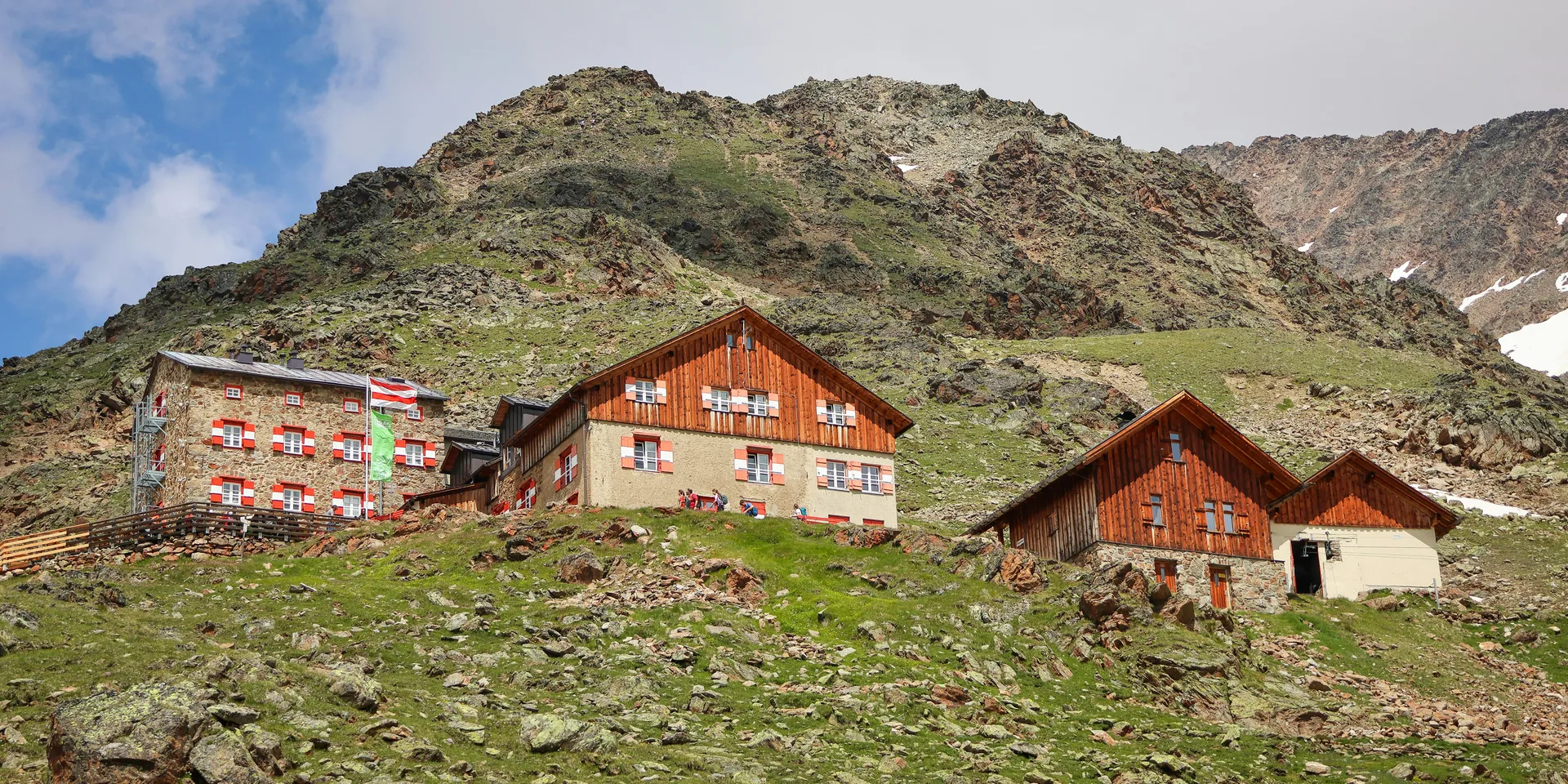 Slapen in een berghut kan op veel plekken in de Alpen